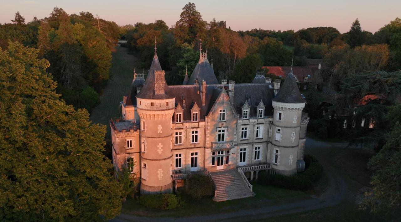 Chateau De La Rose Cluis Экстерьер фото